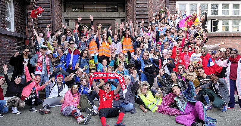 MottowocheTag3Gruppenbildklein