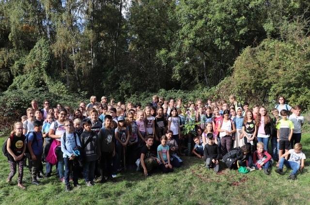 1819BaumpflanzungNo06